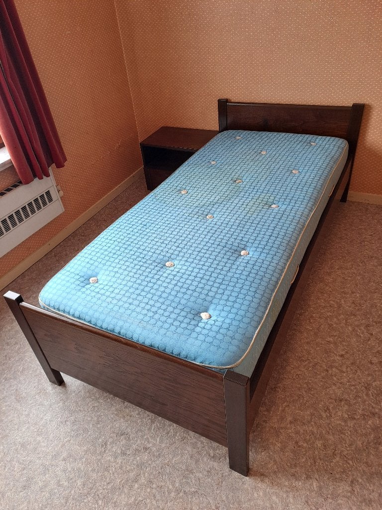 Eenpersoonsbed met nachttafel, 90 cm, Une personne, Brun, Enlèvement