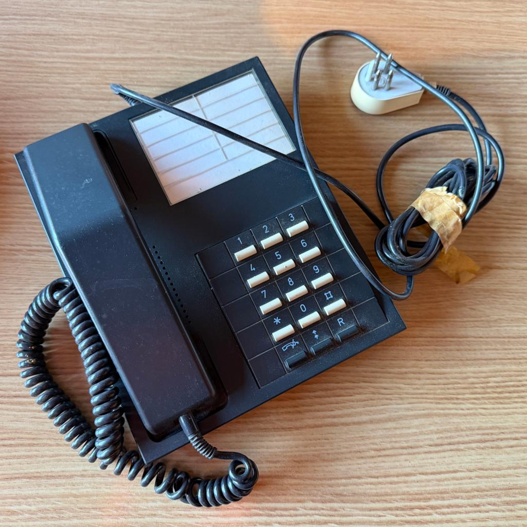 Téléphone vintage RTT U87 88, Enlèvement ou Envoi, Utilisé