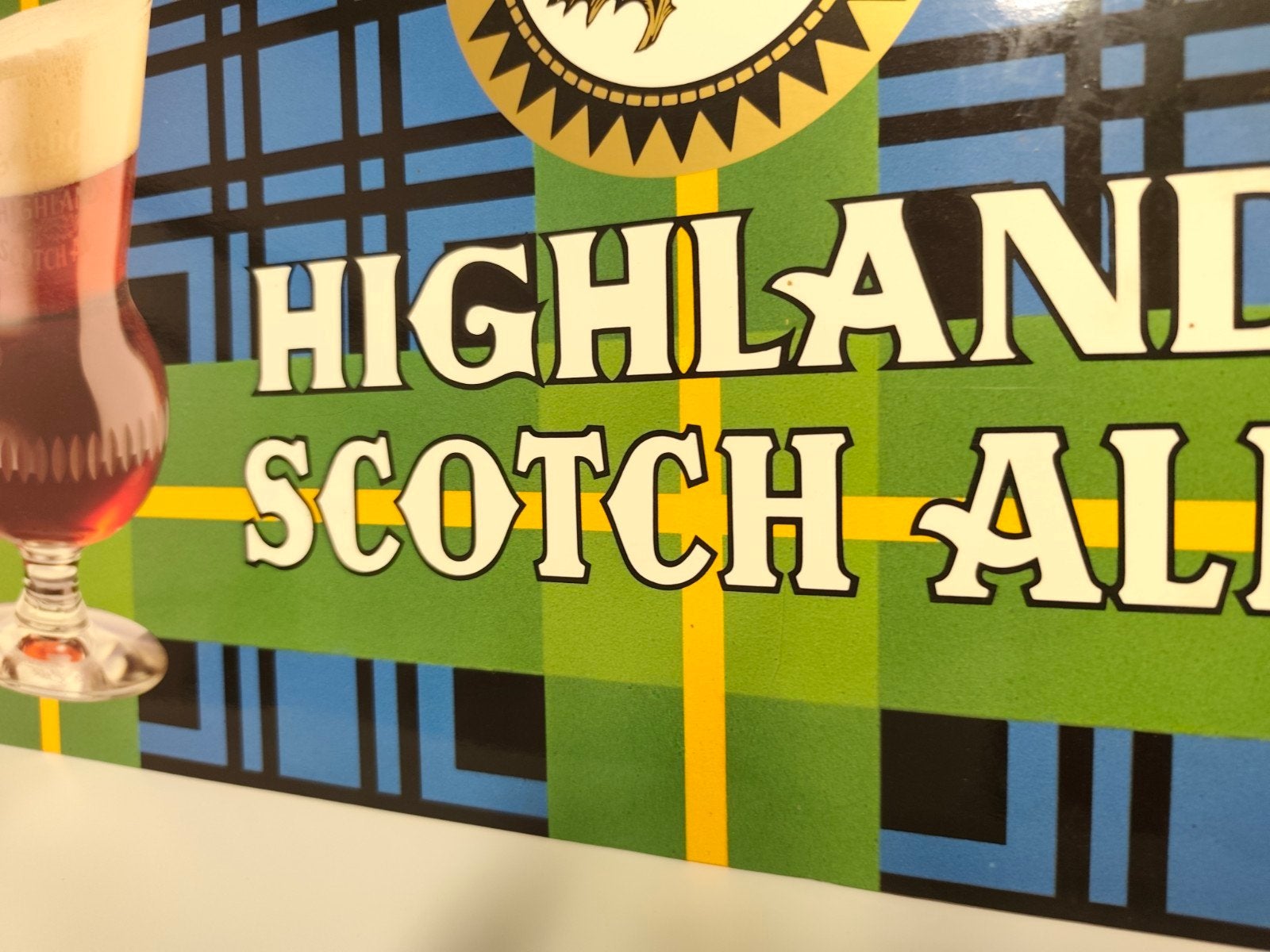 Gordon Highland scotch Ale reclame, Enlèvement