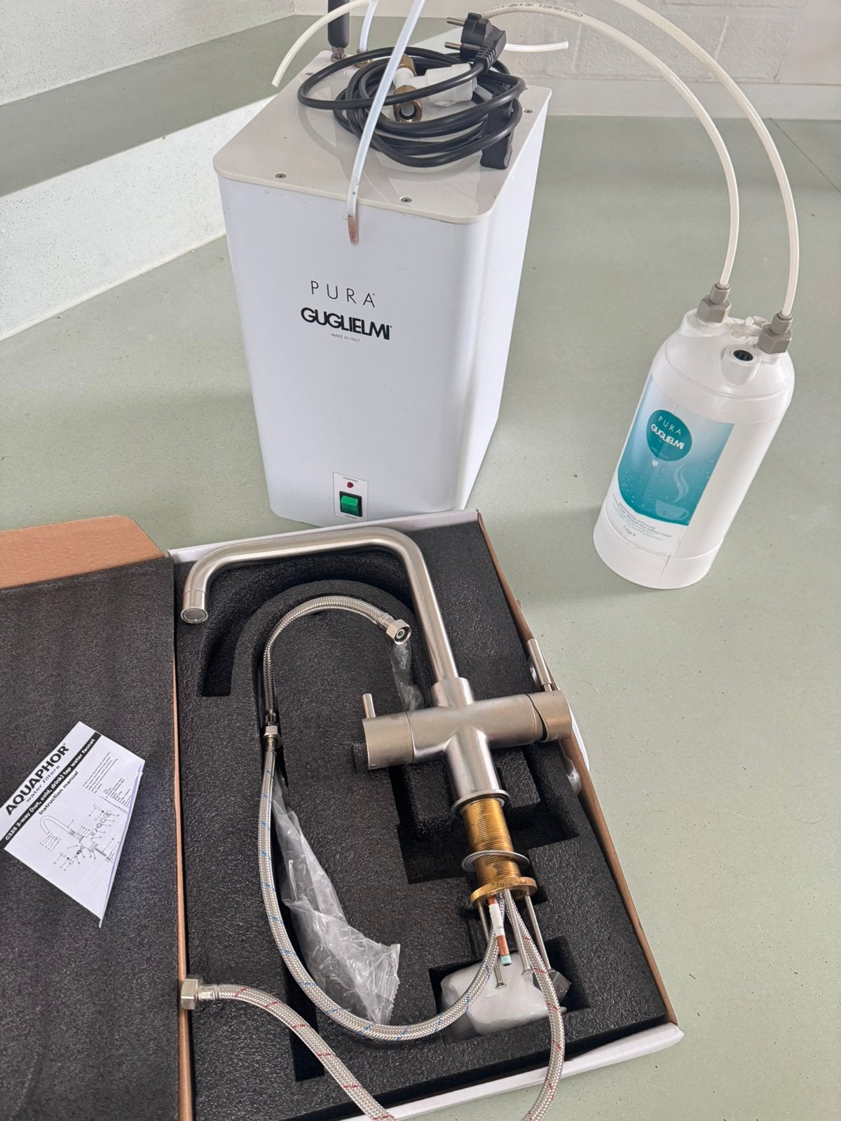 Pura Guglielmi « Quooker », Enlèvement, Comme neuf