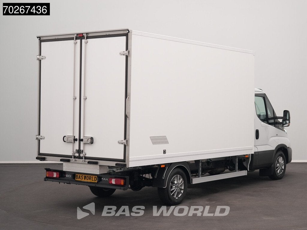 Iveco Daily 35S18 BPM VRIJ! 3.0L Koelwagen Thermoking C-250, Auto's, Automaat, Stof, Parkeersensor, Euro 6