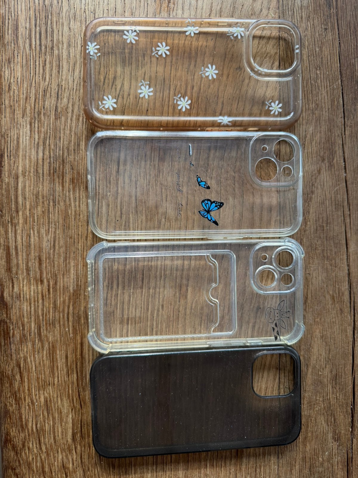 Iphone 15 hoesjes + glaasjes camera en voorkant, Enlèvement ou Envoi, Comme neuf, IPhone 15
