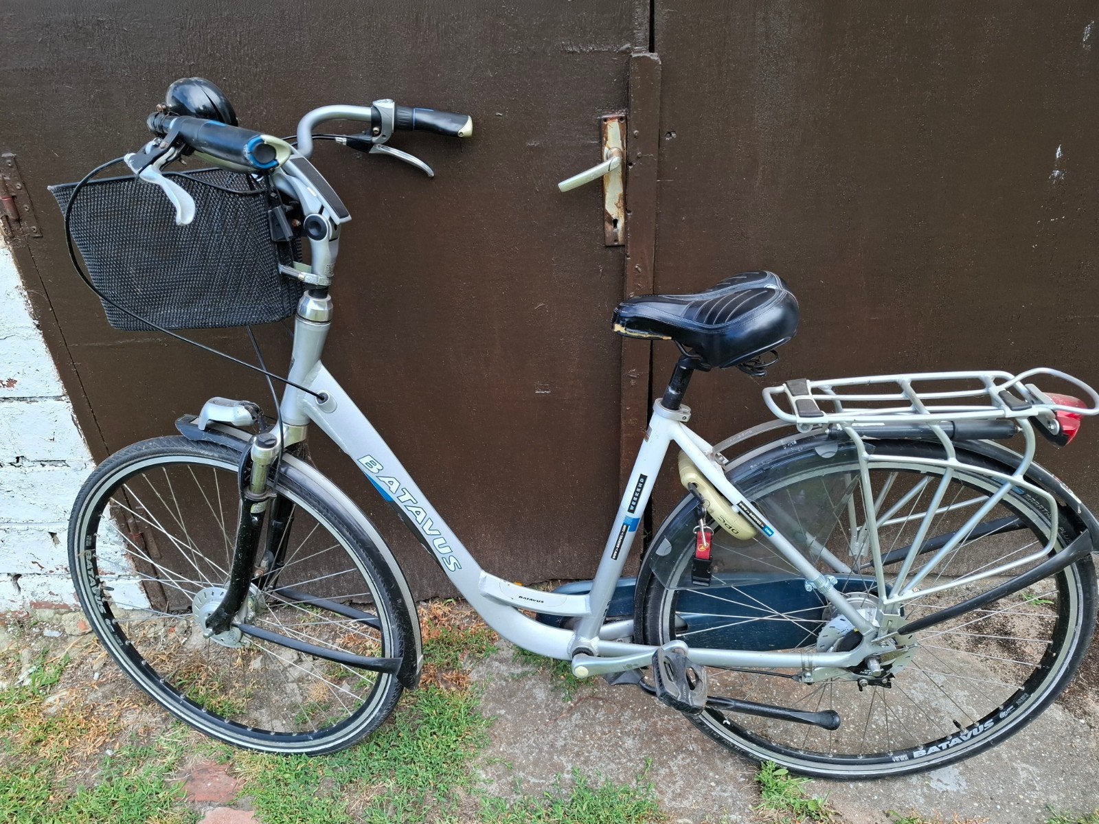 Vrouwe fiets met binnen versnelling voor 50 euro, Enlèvement