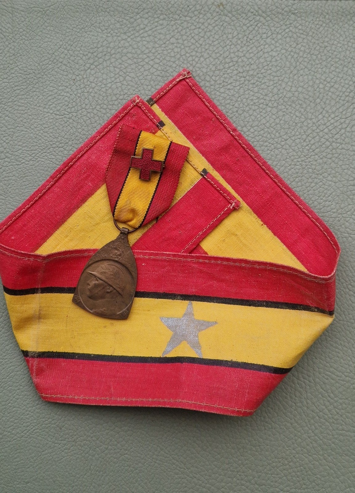 armband medaille gewond W0I ABBL, Ophalen of Verzenden
