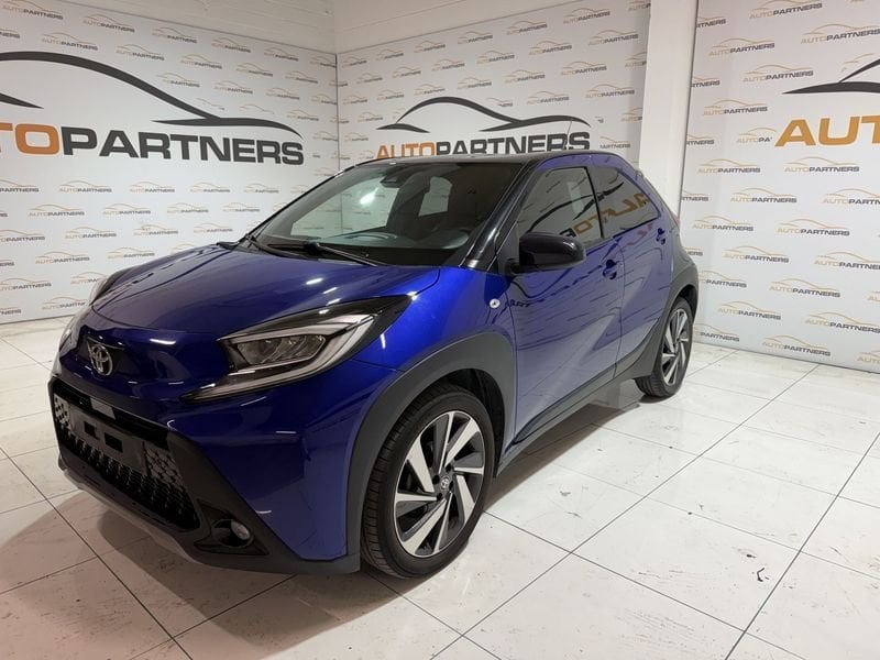 Toyota Aygo X VVT-i Air Envy, Auto's, Voorwielaandrijving, 4 zetels, Stof, Gebruikt