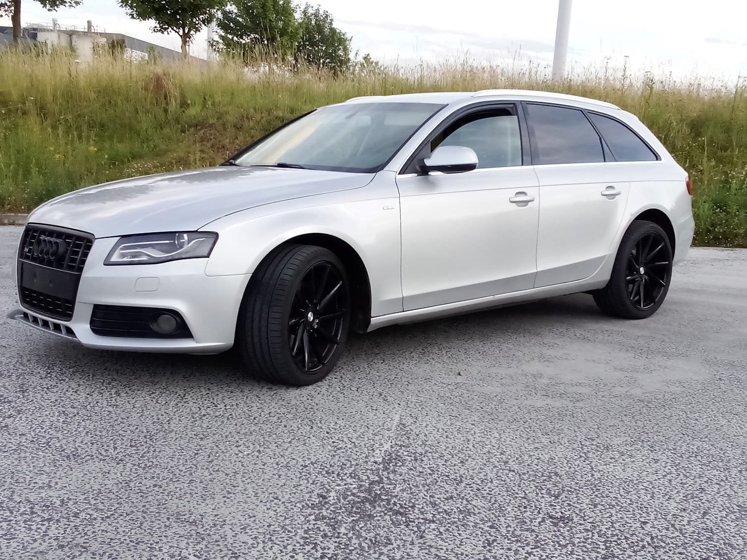 Audi a4 break 2ltdi probleme boite auto!!! 1600e, Autos, Audi, Cuir, Achat, A4, Vitres électriques