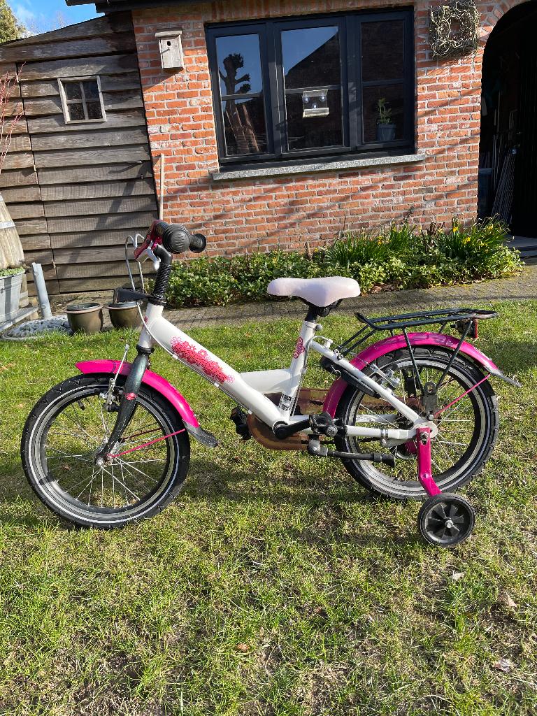 Kinderfiets merk BATAVUS, Fietsen en Brommers, Ophalen, Zijwieltjes, Batavus, 16 tot 20 inch