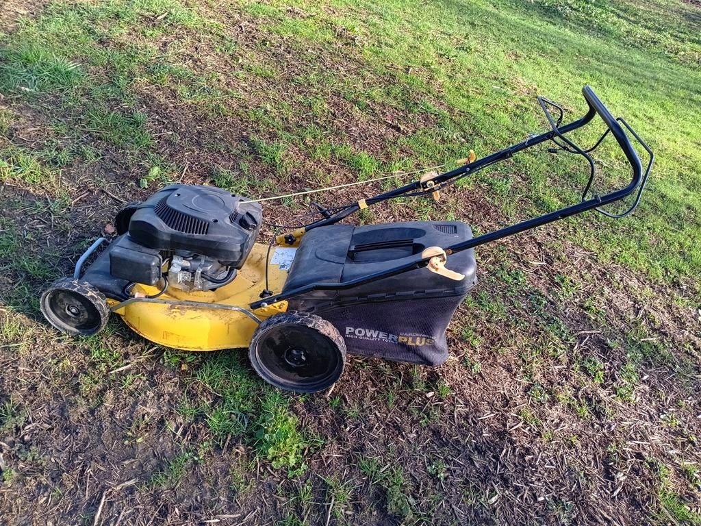 Grasmaaier ter hestelling, Ophalen