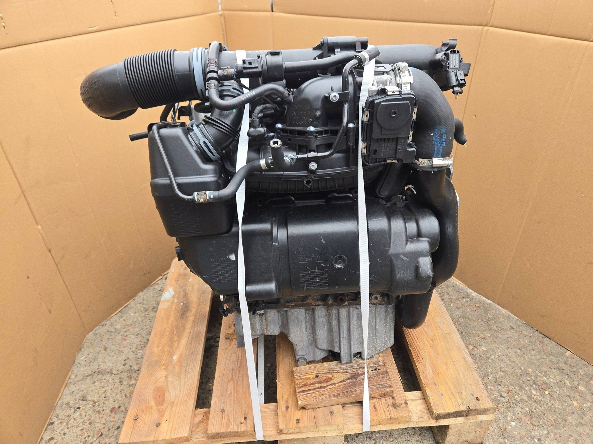 Moteur CTHC Complet EOS TOURAN ALHAMBRA GOLF SEAT FABIA, Envoi, Utilisé, Daihatsu