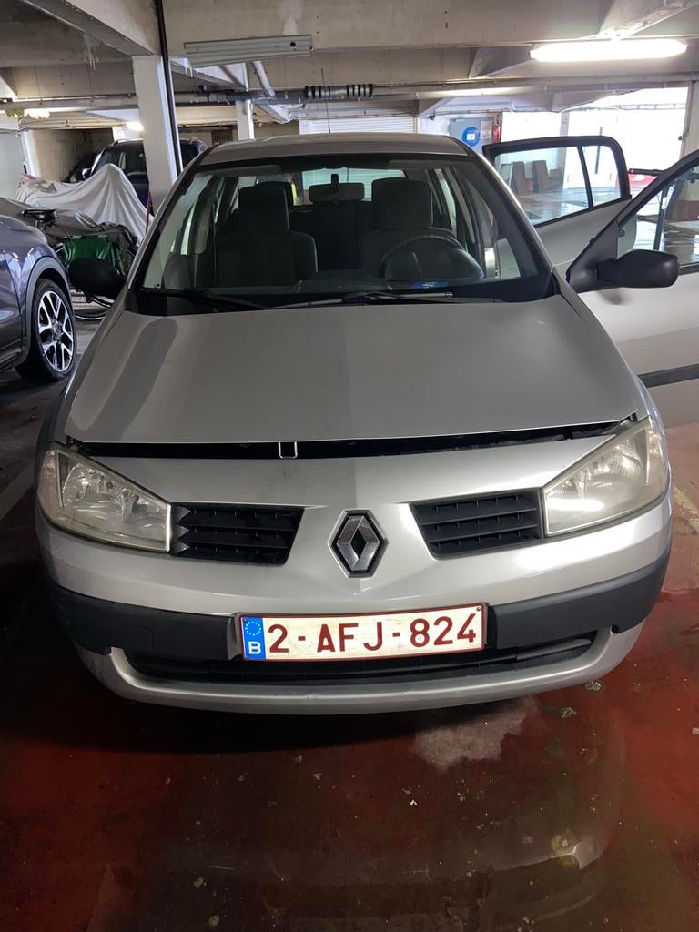 Renault Megane 2005/1.4 essence comme ça, Autos, Renault, Achat, Boîte manuelle, Particulier, Essence