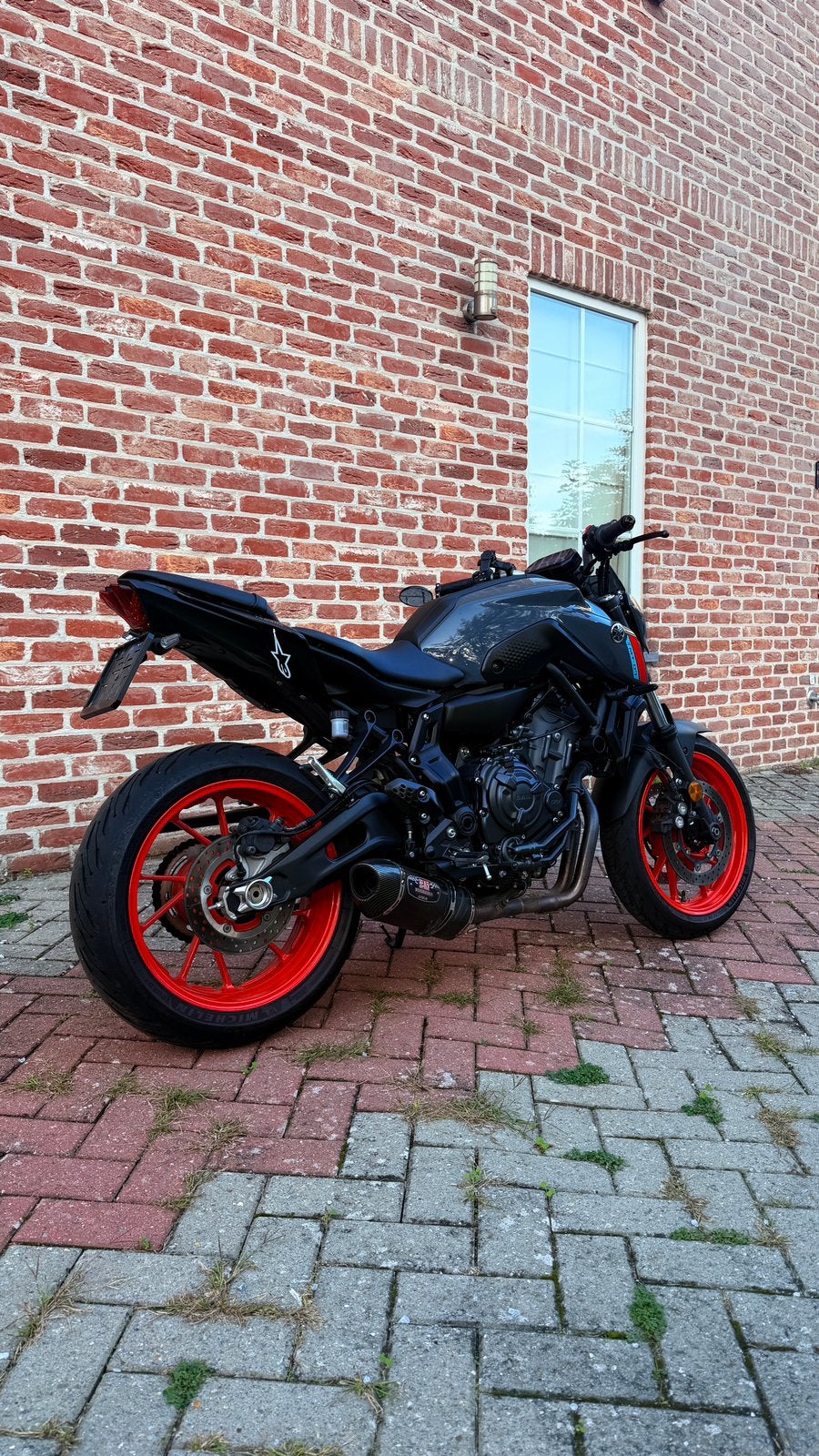 YAMAHA MT-07 2021 | 8700km | 35kw A2 of 54kw | straightpipe, Motoren, 2 cilinders, Gebruikt, Particulier, Minimaal motorrijbewijs A2