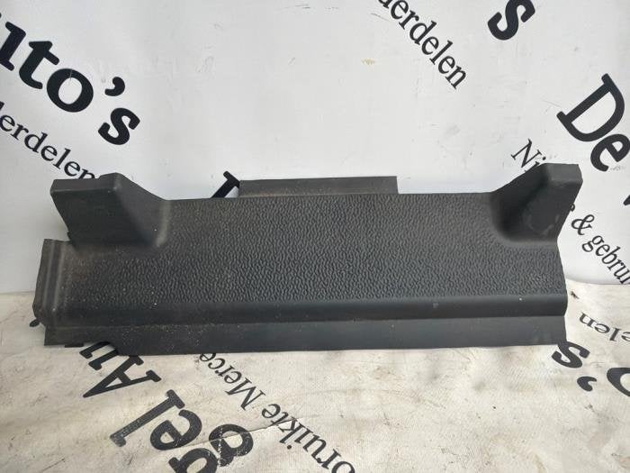 Revêtement sol d'un Mercedes Sprinter, 3 mois de garantie, Utilisé, -, -
