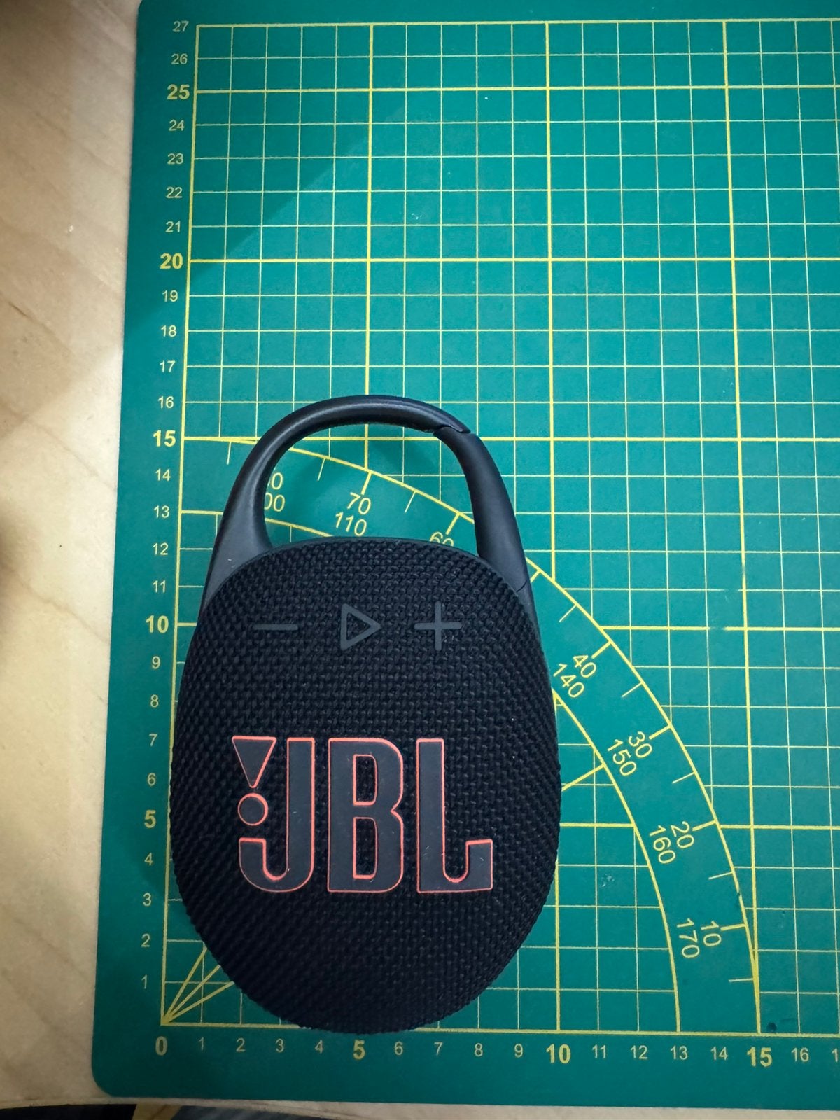 Jbl clip 5 werkt nog, TV, Hi-fi & Vidéo, Enceintes, JBL, Enceinte portable, Comme neuf, Enlèvement