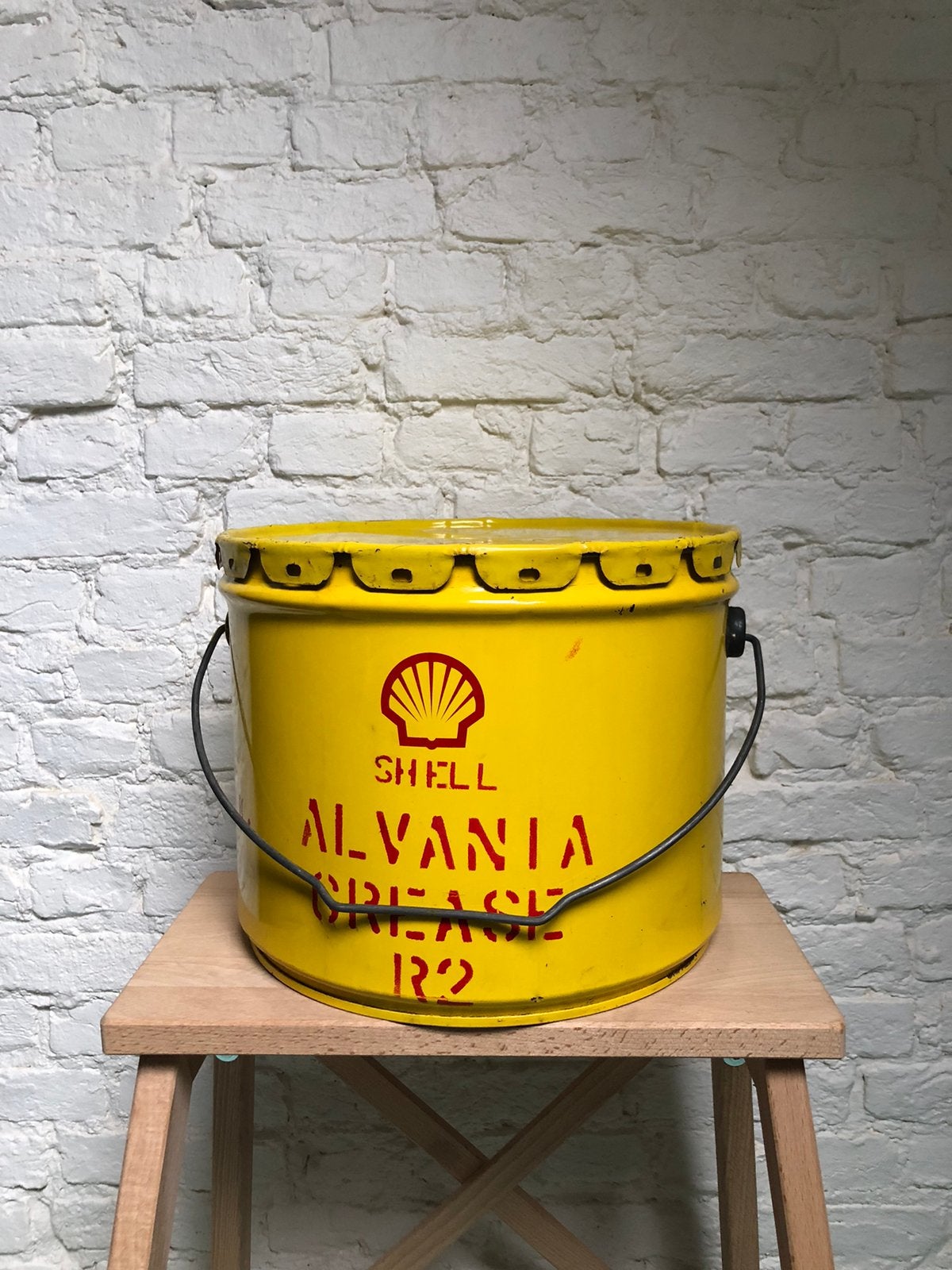 vintage Shell Alvania Grease R2 vetblik + deksel en hengsel., Collections, Enlèvement, Utilisé, Autre, Autres marques