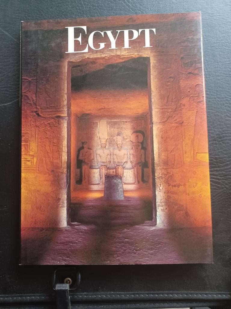 Egypte fotografie Kazuyoshi Nimachi, Ophalen