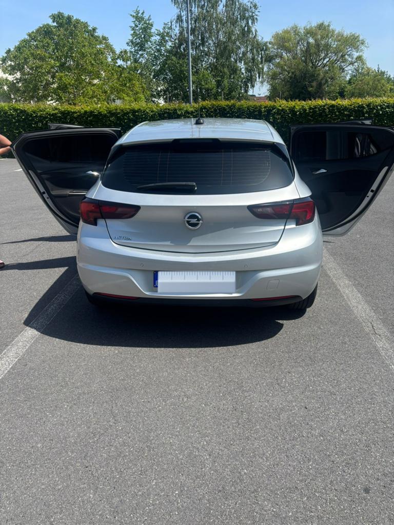 Opel astra 91000 km, Autos, Opel, Achat, Boîte manuelle, Noir, 5 portes