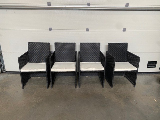 (11) set van 4 lounge stoelen tuin stoelen met kussen., Ophalen, Zo goed als nieuw
