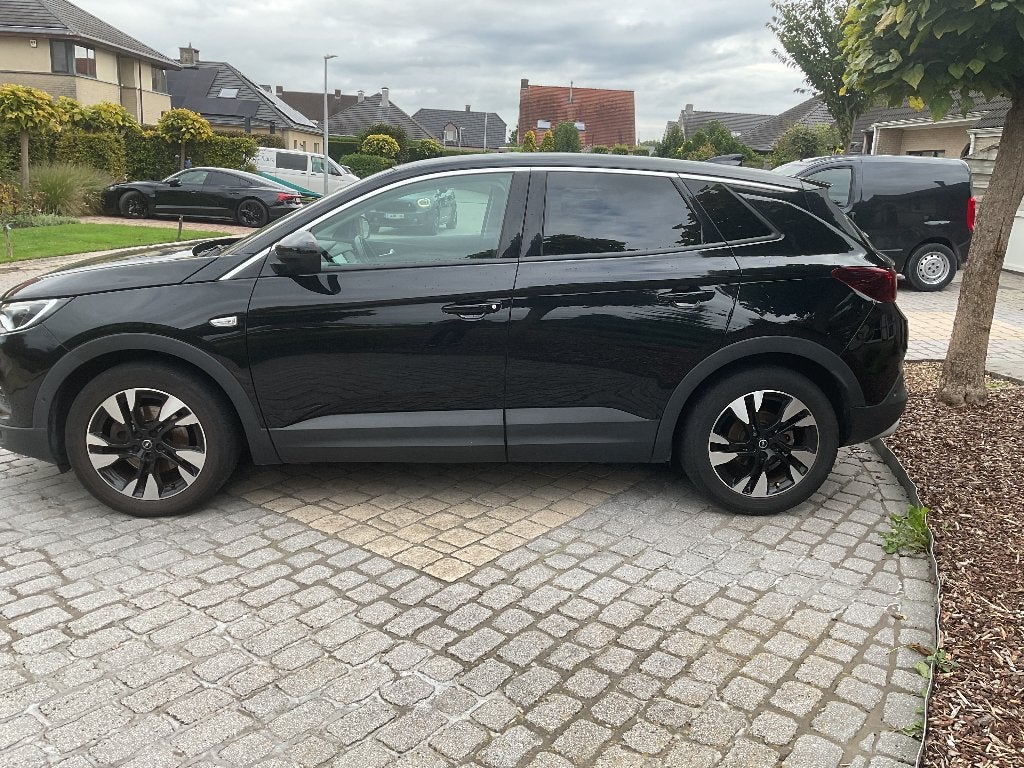 Opel Grandland X Ultimate 1.5 TD, Auto's, 4 cilinders, Zwart, Leder, 5 deurs