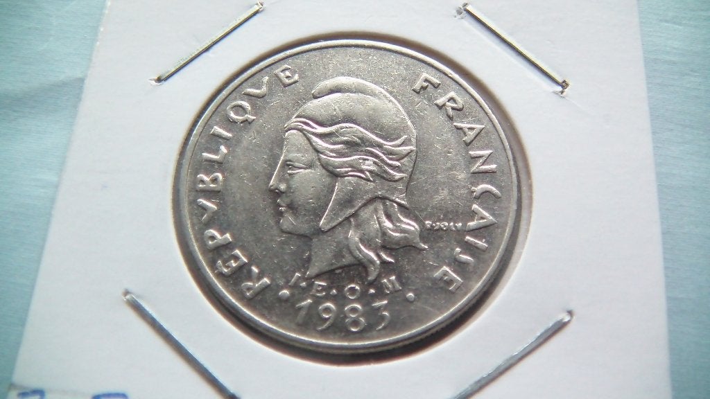 RESERVE JEAROU caledonie 20 francs 1983, Enlèvement