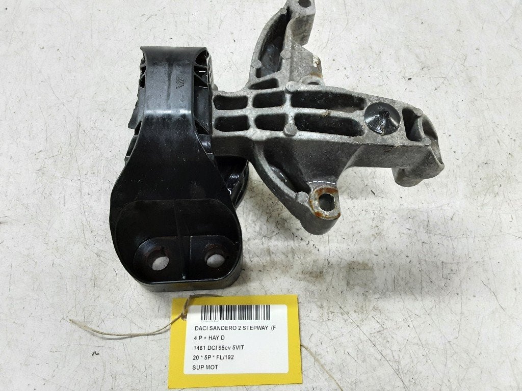 MOTORSTEUN Dacia Sandero II (01-2012/12-2018), Auto-onderdelen, Dacia, Gebruikt, Renault Deutschland AG, Peter-Huppertz-Straße 5
51063  Köln, DE