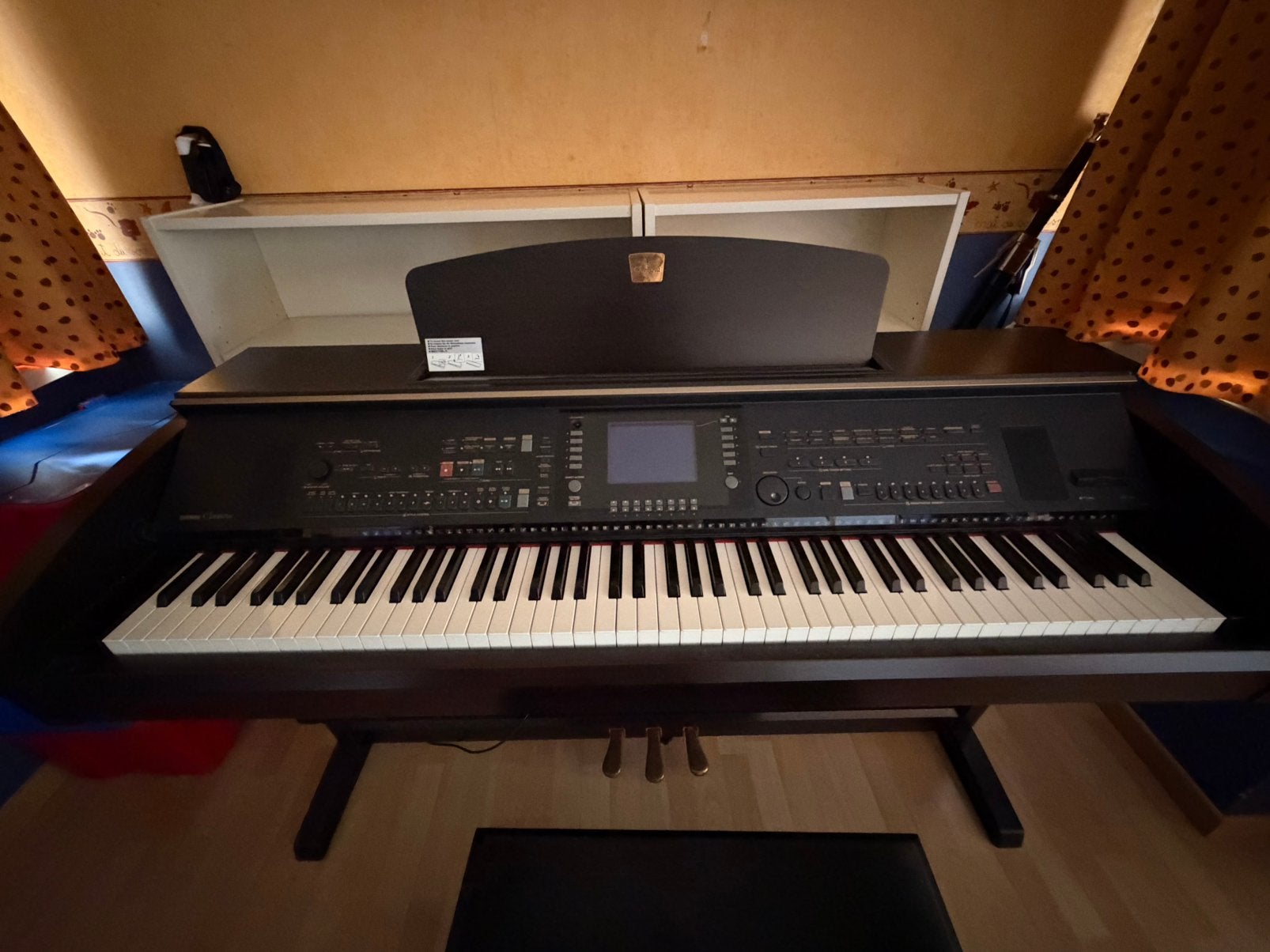 Piano numérique Yamaha Clavinova CVP303, Musique & Instruments, Pianos, Comme neuf, Enlèvement, Piano, Digital