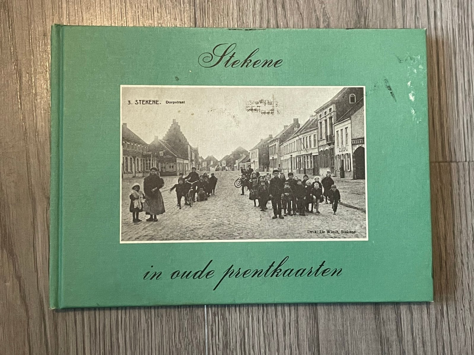 Boek stekene in oude prentkaarten, Boeken, Ophalen of Verzenden
