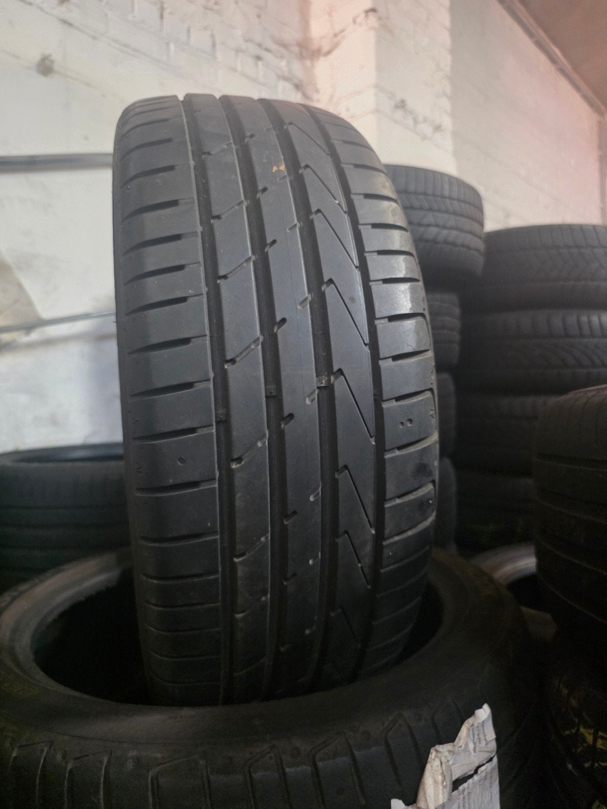 205 45 17 hankook avec montage et équilibrage, Enlèvement