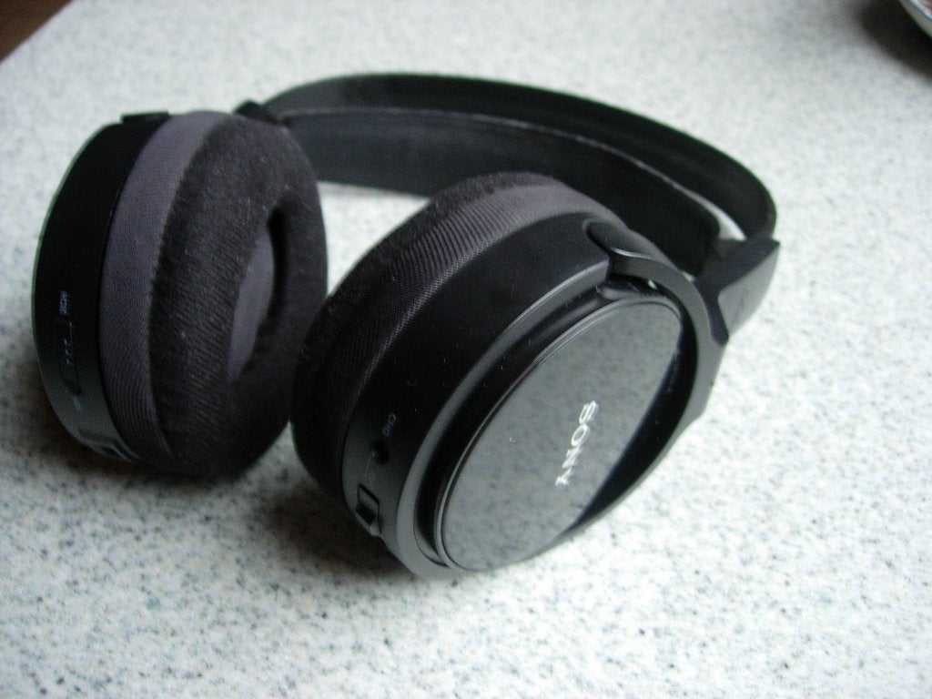 Casque Sans Fil Audio Hi-Fi Sony MDR-RF 811R Révisé, Enlèvement ou Envoi, Comme neuf, Sony, Sans fil