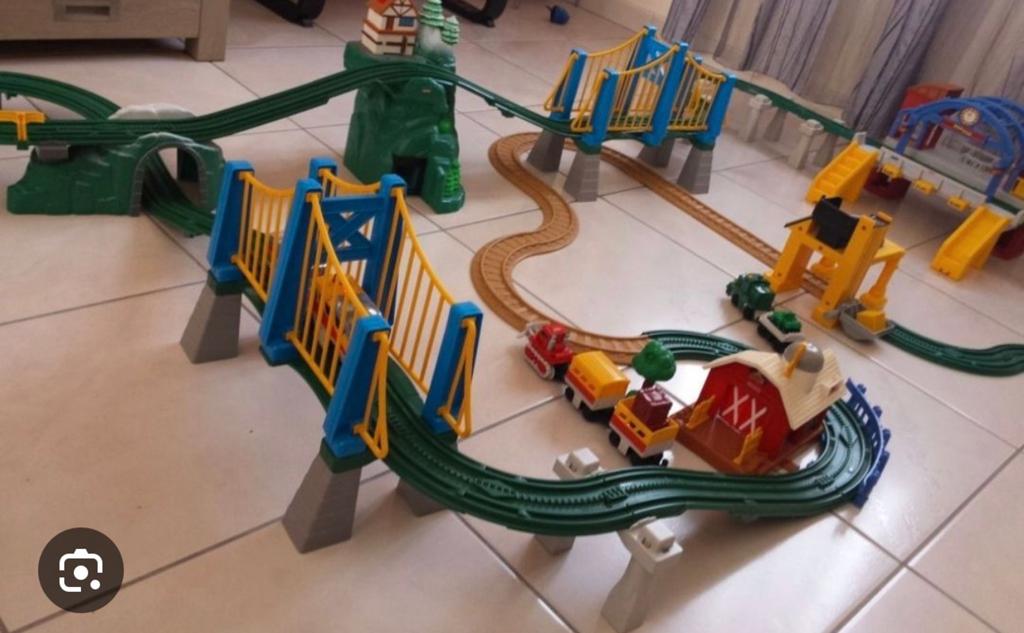 Train electrique GeoTrax de Fisher Price, Enfants & Bébés, Enlèvement, Utilisé, Voiture ou Véhicule, Sonore