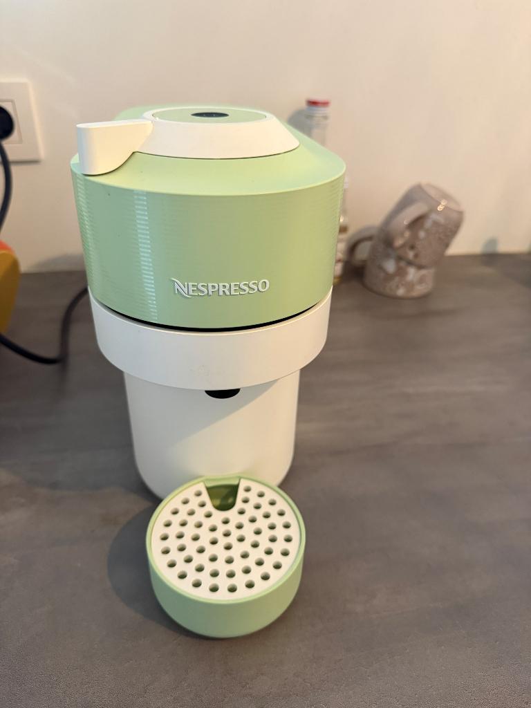 Nespresso vertuo pop, Ophalen, Koffiepads en cups, Espresso apparaat, Zo goed als nieuw