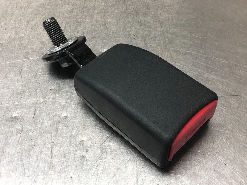 BOUCLE DE CEINTURE ARRIÈRE DROIT GT 86 (ZN) (|DDJ90275|), Utilisé, Toyota
