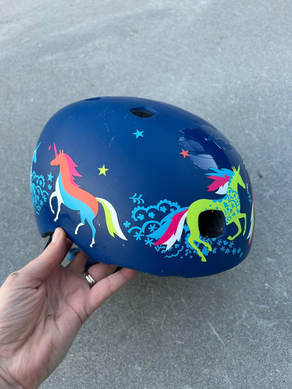 Micro kinderhelm blauw met eenhoorns, Ophalen, Gebruikt, S, Meisje