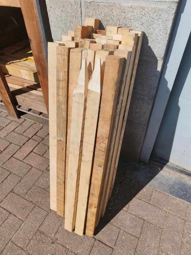 Houten piketten bouw verbouwing hout piket, Ophalen