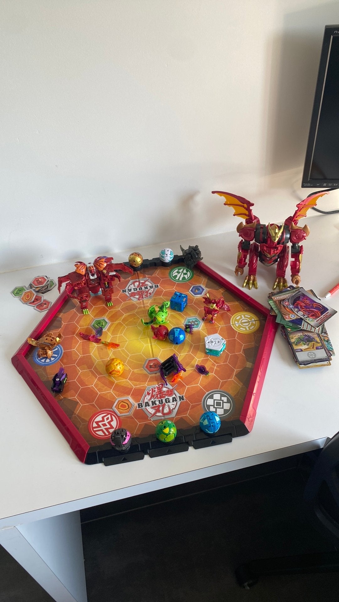 Bakugan assortiment, Ophalen, Zo goed als nieuw