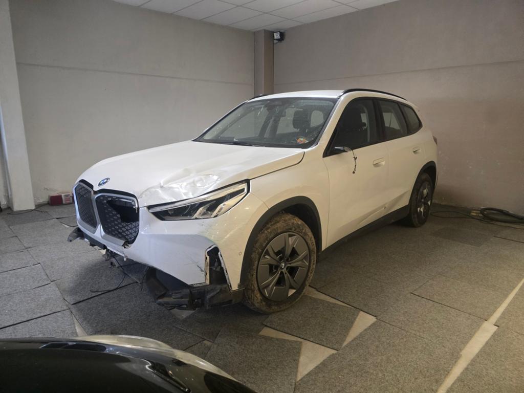 BMW X1 2024 ELECTRIC 59000 KILOMÈTRES, Autos, X1, Achat, Entreprise, Noir