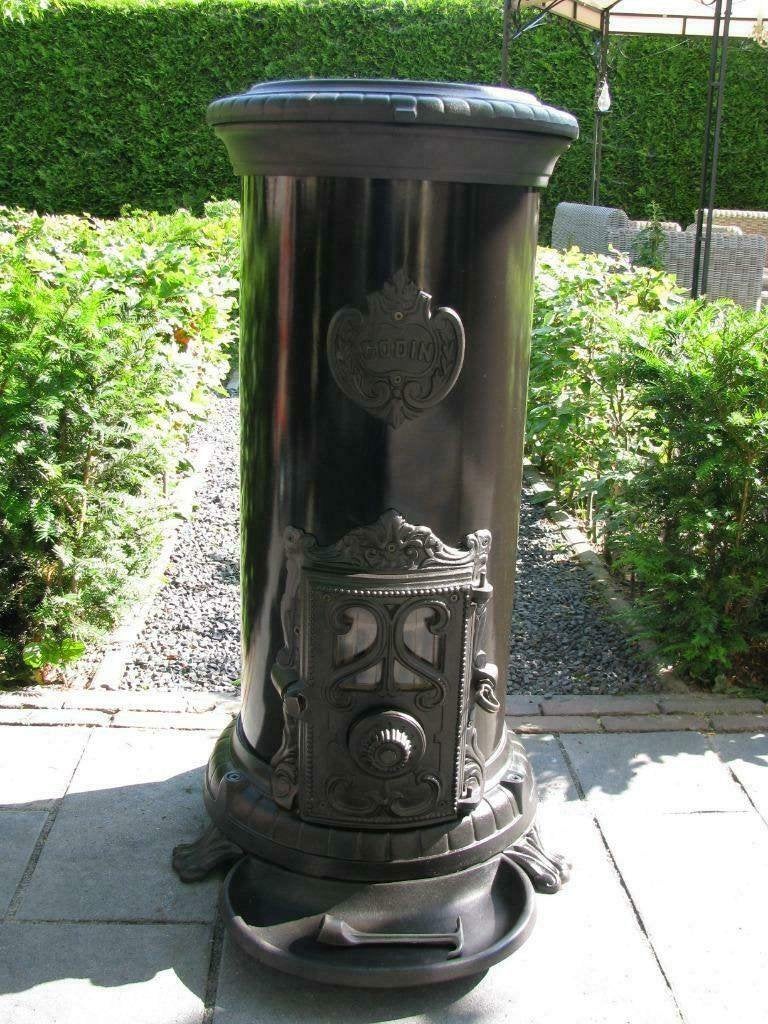 Beau grand poêle à bois Godin ou à charbon 10KW (350m3), Maison & Meubles, Poêles, Multi-brûleur, Autres carburants, Comme neuf