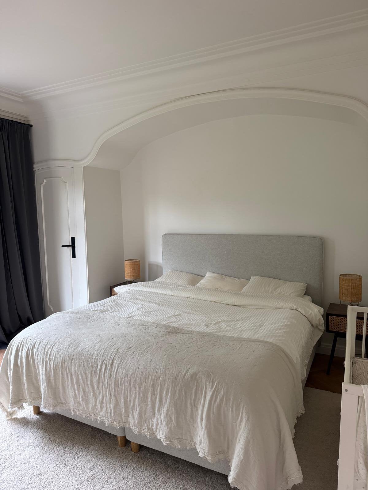 À vendre : Boxspring 1.80m, Maison & Meubles, Gris, Comme neuf, Enlèvement, 180 cm