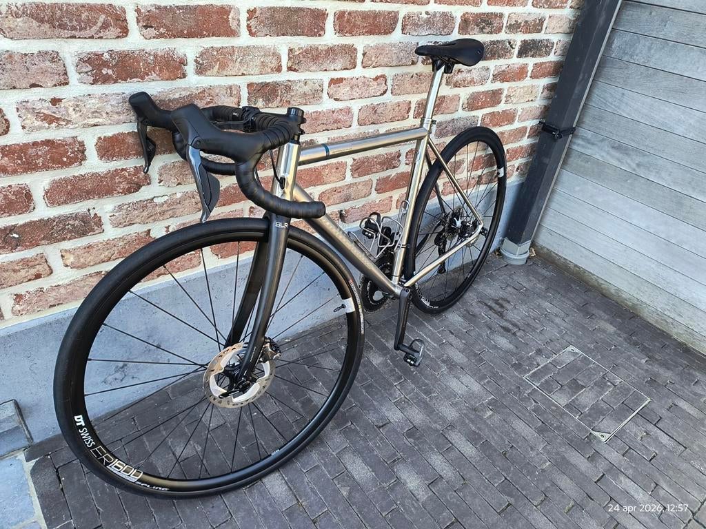 Titanium fiets (Van Nicholas Skeiron), Fietsen en Brommers, Ophalen, Titanium