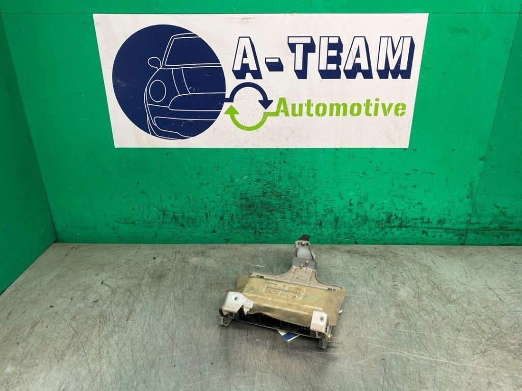 CALCULATEUR MOTEUR ECU Toyota Yaris (P1) (|896610D012|), Kundenbetreuung@toyota.de, Toyota, Utilisé, Toyota-Allee 2
50858  Köln, DE