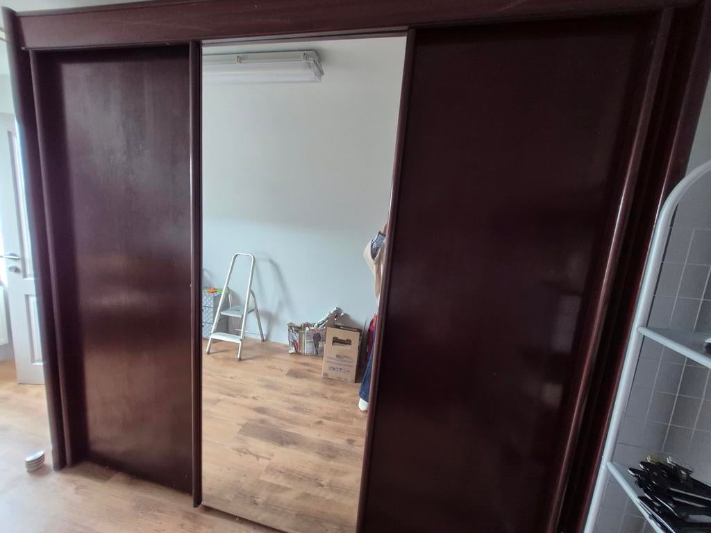 Belle armoire rétro en acajou, Enlèvement, Utilisé
