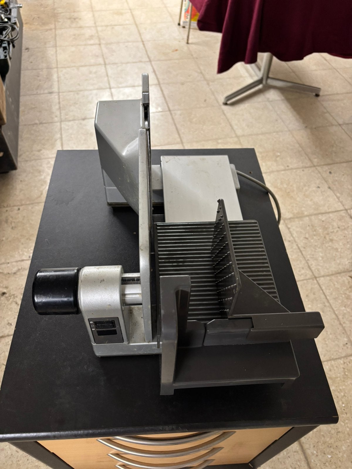 Keuken snijmachine, Huis en Inrichting, Ophalen, Gebruikt, Metaal, Snijmachine
