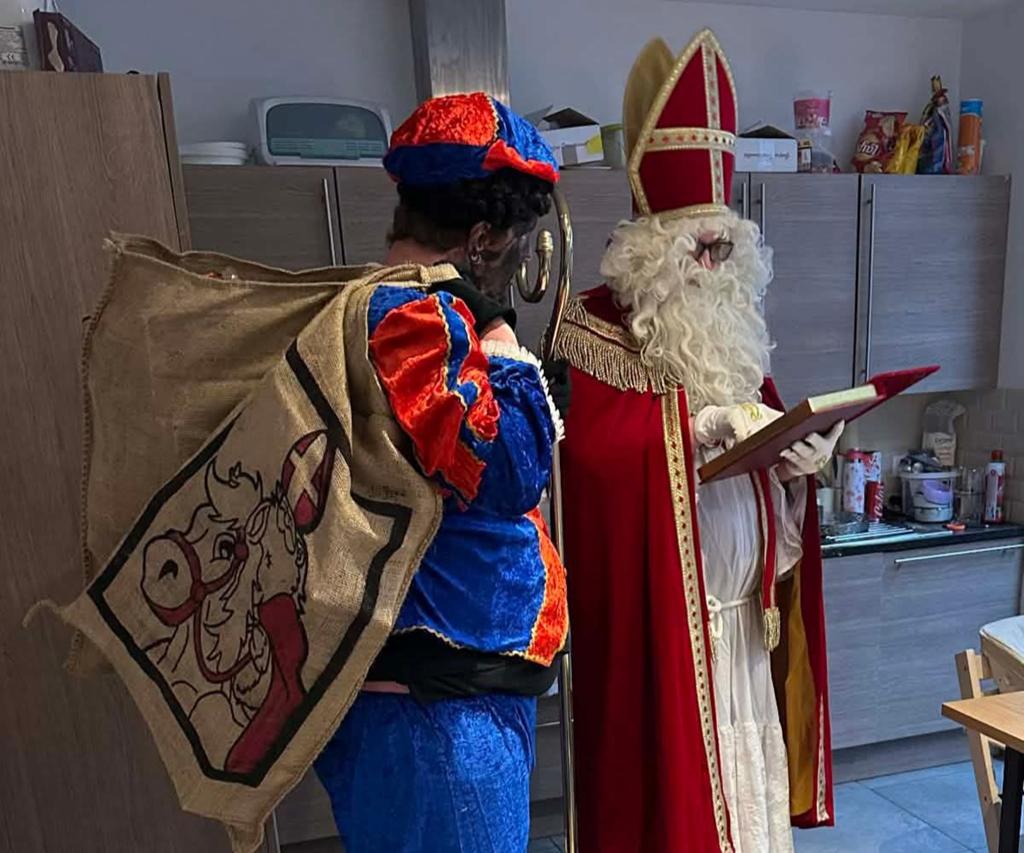 prachtig Sinterklaas kostuum, Enlèvement