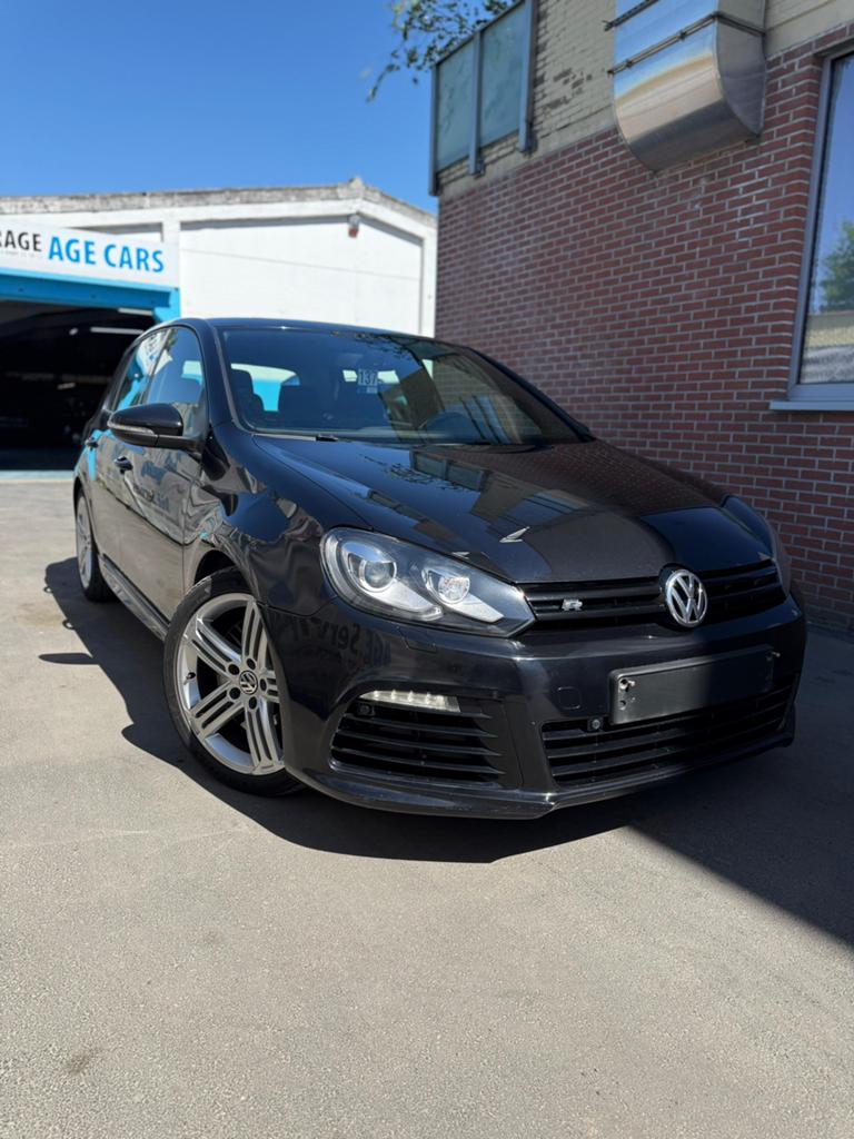 Volkswagen golf 6 R 270pk automatische transmissie, Zwart, 4 cilinders, 1984 cc, Zwart
