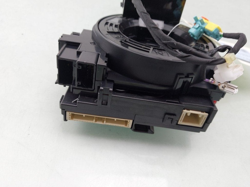 AIRBAGRING Toyota Aygo X (|8924502160|8430802200|), Gebruikt, Kundenbetreuung@toyota.de, Toyota, Toyota-Allee 2
50858  Köln, DE