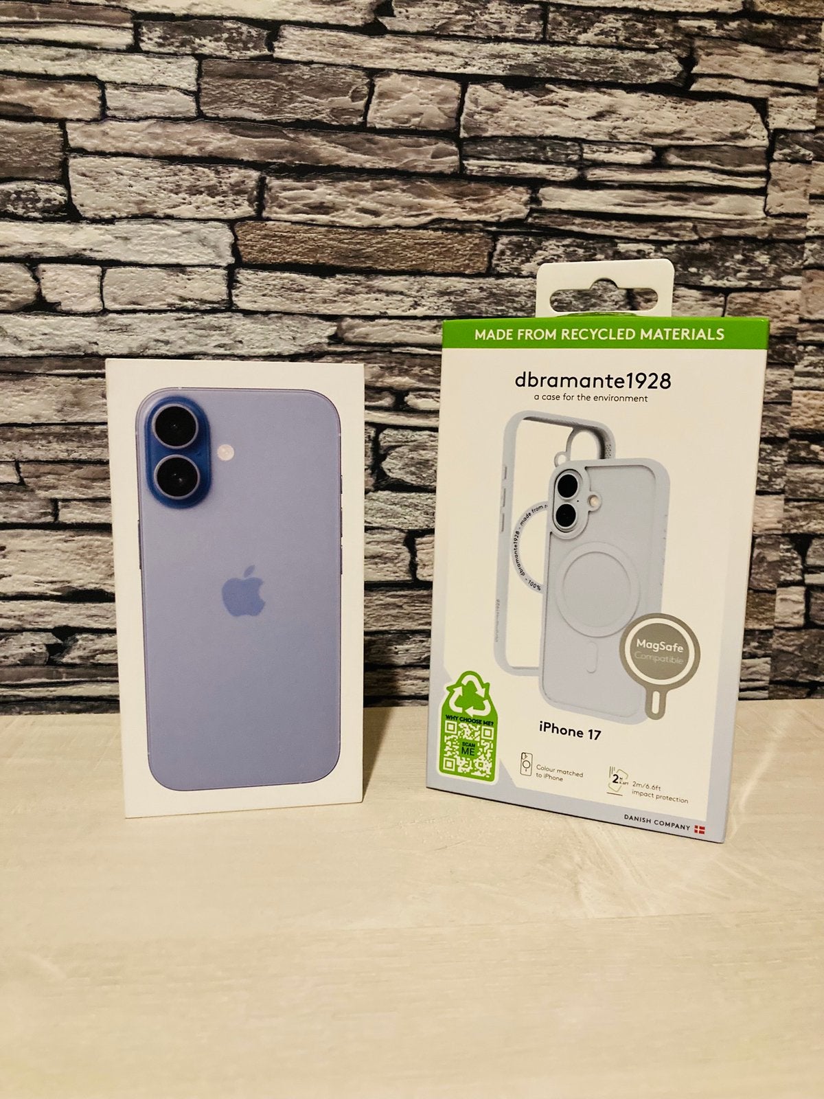 IPHONE 17 256GB BLEU QUASI NEUF A VENDRE, Avec abonnement, Autres modèles, Comme neuf, Enlèvement
