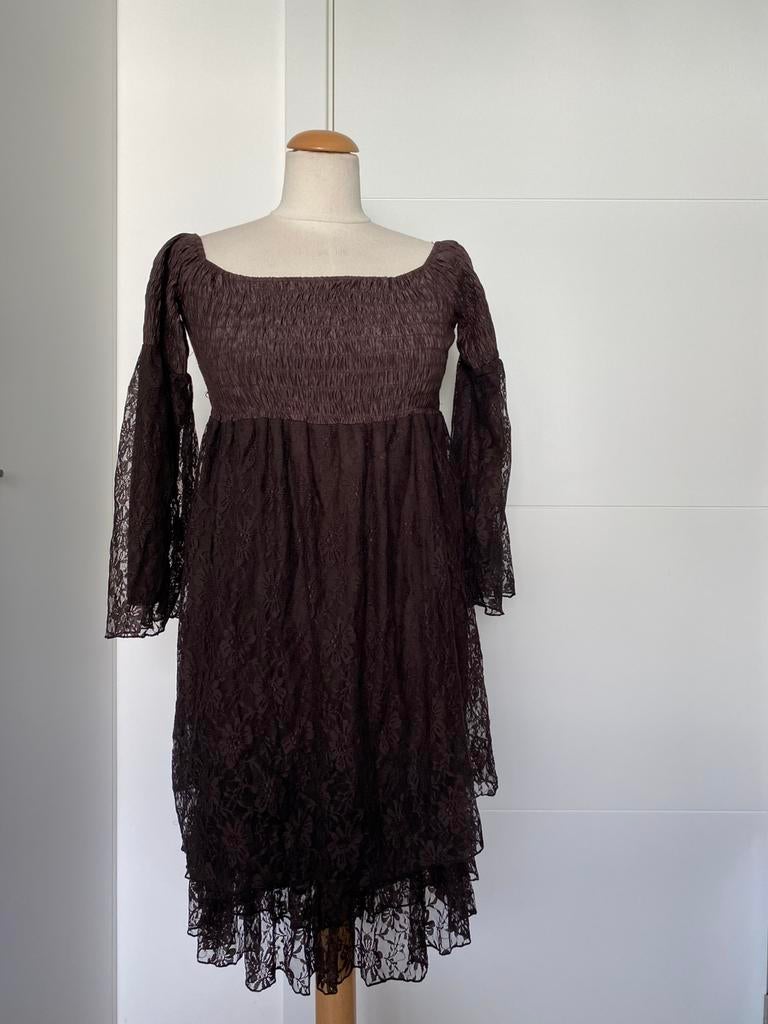 Superbe robe dentelle, Taille 38/40 (M), Enlèvement ou Envoi, Comme neuf, Brun