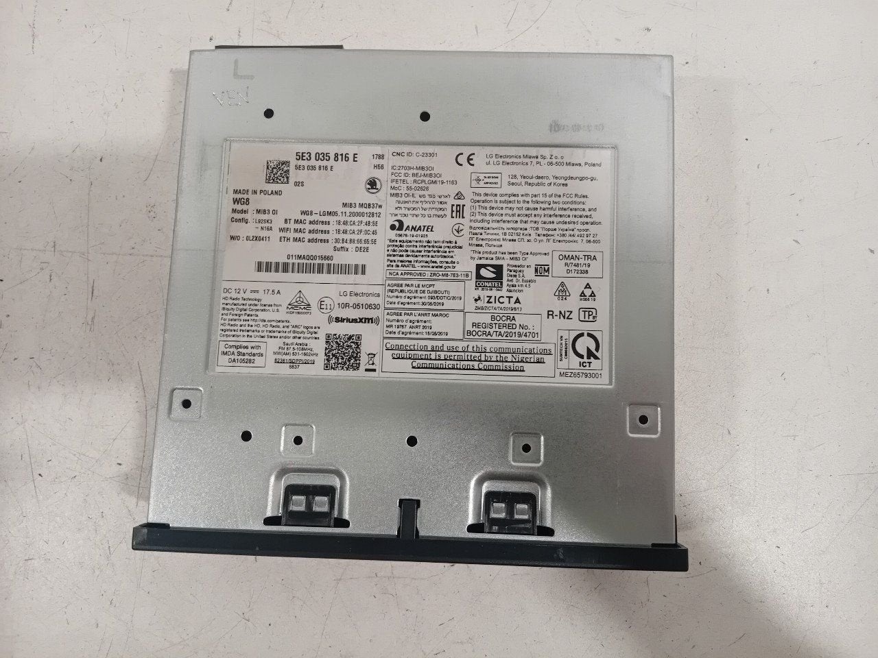 Computer navigatie Skoda Octavia, Onderdelen@venauto.nl, Van der Ven Autorecycling B.V., Ettenseweg 76, 4706 PB Roosendaal, The Netherlands