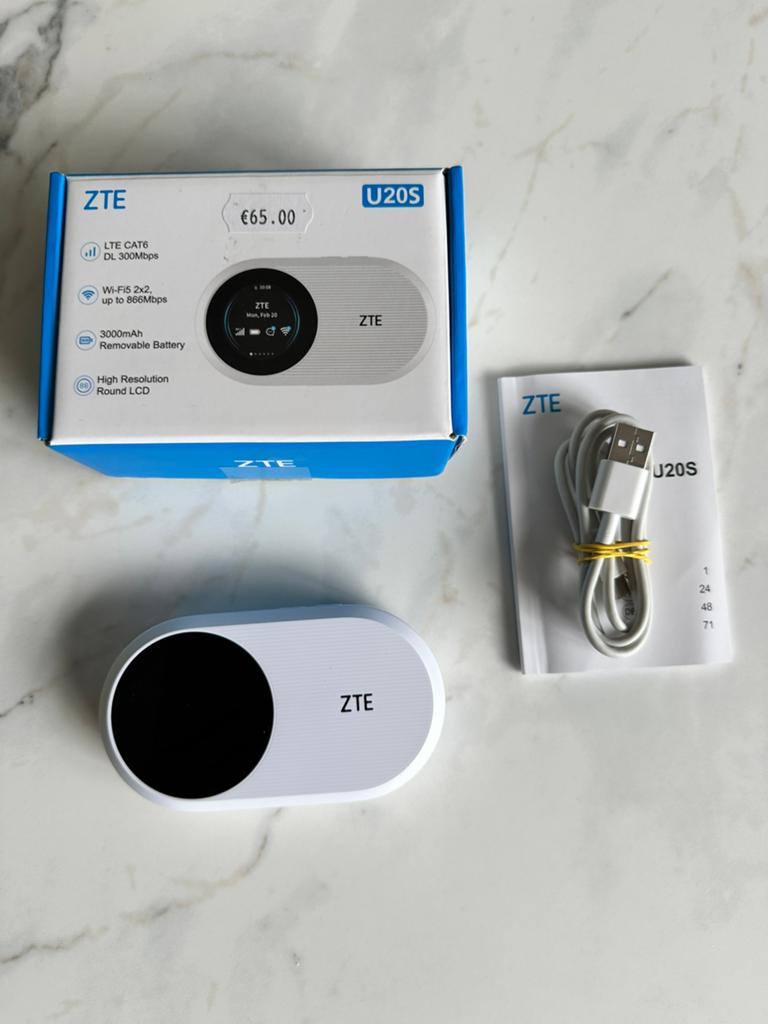 4G mifi router ZTE U20S, Computers en Software, Routers en Modems, Ophalen, Zo goed als nieuw, Router