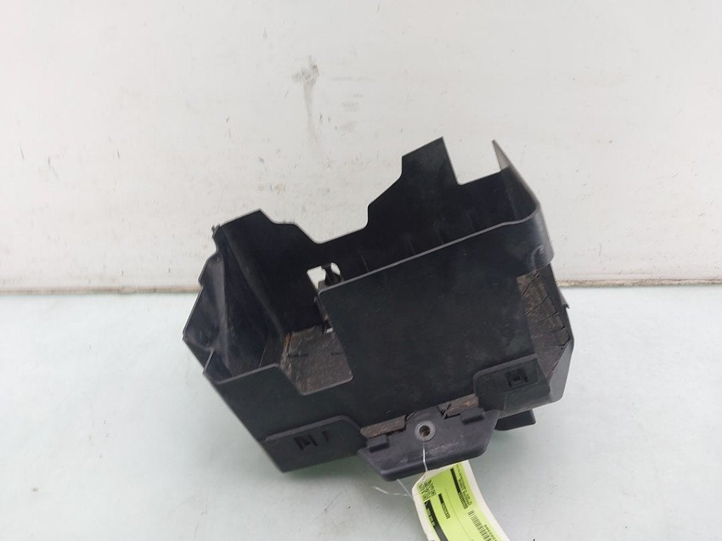 BAC A BATTERIE Polo V (6R) (|6R0915321|6R0915321D|), Autos : Pièces & Accessoires, Volkswagen, Volkswagen AG, Utilisé, Kundenbetreuung@volkswagen.de