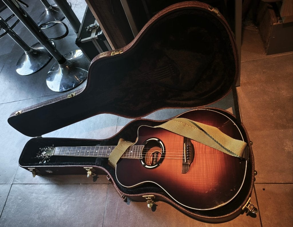 Yamaha APX500, Enlèvement ou Envoi, Utilisé, Guitare Western ou Guitare Folk, Avec capteur (piezo)